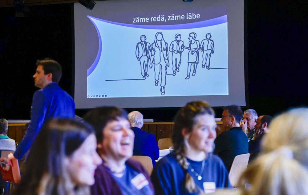 Zäme redä, zäme läbe – für ein Miteinander der Generationen.